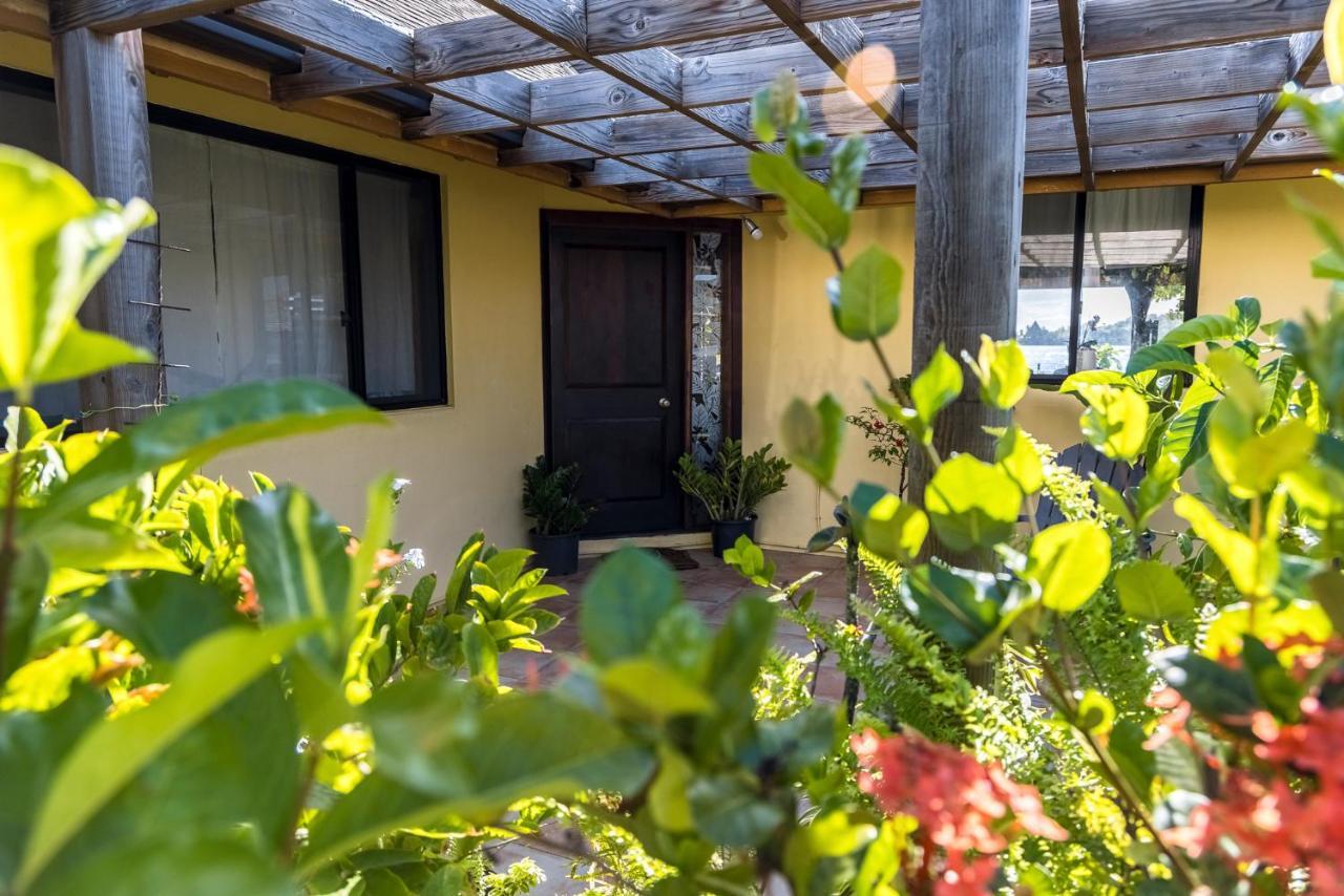 Fare Manava Villa Bora Bora Exteriör bild